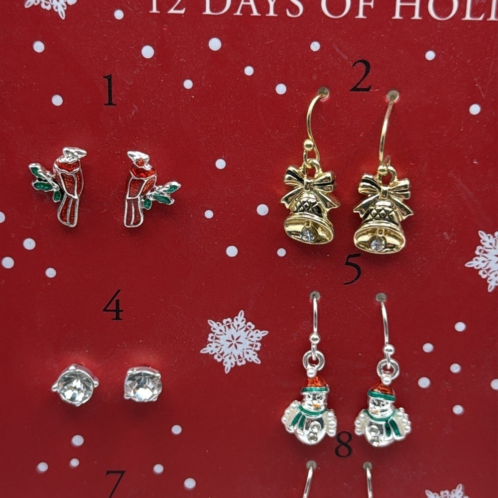 NWT NAPIER 12 DAYS OF HOLIDAY Christmas Holiday 12 Pairs of Earrings Set - Picture 2 of 6
